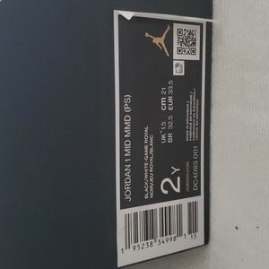 Jordan 1 MID MMD size 2Y